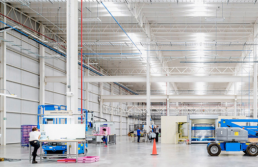 װ�����쳧